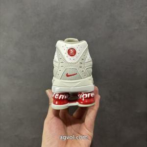Supreme連名気柱緩衝ランニングシューズ
