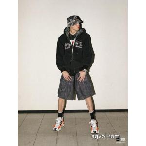 落ち着いた感覚 専門通販店 超必須アイテムスーパー コピー メンズ綿の服コートSUPREME