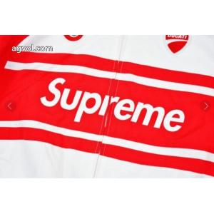 スーパー コピーSUPREME名入れ無料 高級感溢れるデザイン 希少なアイテムコート..