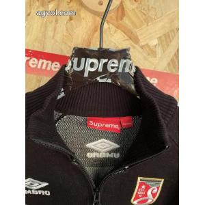 抜群な通気性 2026年秋冬 トレンドの最先端にSUPREMEコート偽物 ブランド 販売