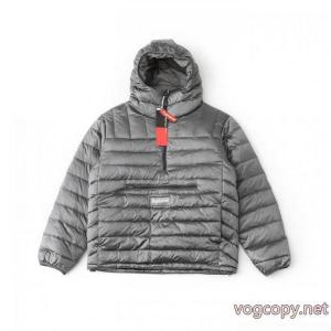 SUPREMEダウンジャケットシンプルなデザイン 絶対欲しい新作 超希少商品コピー 商品 ブランド