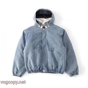 SUPREMEバカ売れ継続中 トレンド感溢れる 長く愛用できるブランド コピー 専門店ジャケット.