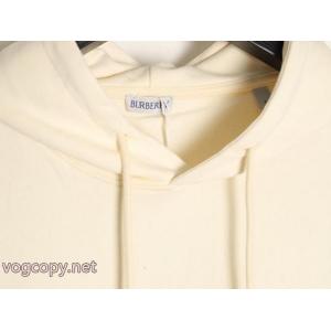 プレゼントにも 重宝する 1つは持ちたいブランド スーパー コピー 通販    パーカーBURBERRY.