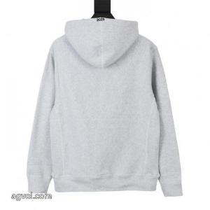 秋冬超人気 超人気美品◆   安定感がありSUPREMEパーカースーパー コピー メンズ.