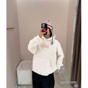 パーカーSUPREMEブランド コピースタイリッシュな印象 冬限定 セレブに大人気.