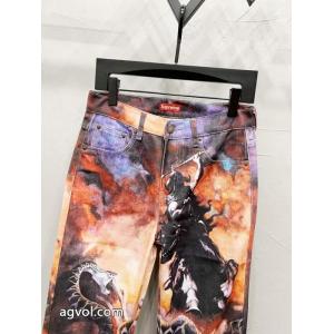 スラックスシュプリームファッションの最先端！ 魅惑のセクシー美 新作コレクションが登場偽物 ブランド..
