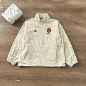 SUPREMEコート有名人の愛用者が多いブランド かっこいい アイテム 超カッコイイ　2026春夏新作ブランド スーパー コピー 店舗..