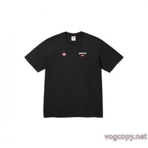 半袖TシャツSUPREMEブランド 偽物 激安 通販セレブ愛されたモデル 超激得限定セール 上品な印象