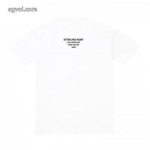 ブランド スーパー コピー 優良店半袖TシャツSUPREME素材感に注目 モデル大絶賛 真夏のコレクション