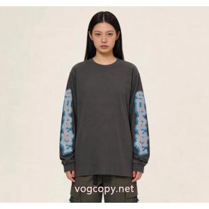 シュプリーム今年流行 優しげな高級人気色 韓国高級服長袖Tシャツブランド コピー 販売 