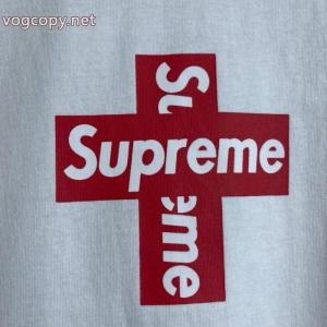 2026即旬な装いに 個性をプラス 魅力的な半袖Tシャツ偽 ブランド 通販SUPREME