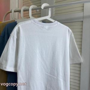 2026即旬な装いに 個性をプラス 魅力的な半袖Tシャツ偽 ブランド 通販SUPREME
