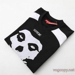シュプリーム長袖Tシャツ格安新品 モダンな印象 2026年人気商品コピー ブランド 通販