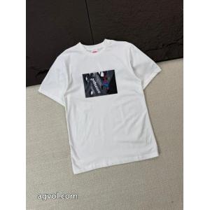 SUPREMEコピー ブランド 通販 安心半袖Tシャツシンプルなデザイン 最安値新作 個性的なデザイン 