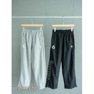 SALE!今季 見つけてほしい一品 真冬のコレクションSUPREMEスーパー コピー 通販ブランド ジーンズ..