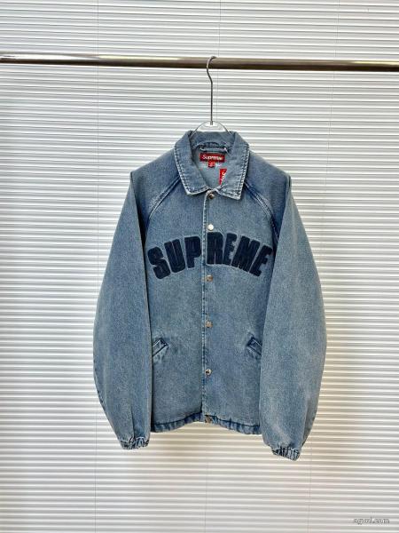 お洒落な印象にSS25限定版コートコピー 商品 通販SUPREME 3