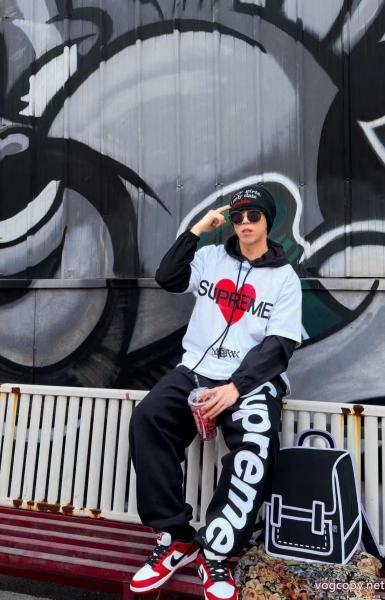 スラックス偽 ブランド 通販プリント 高級感を演出する 優等品SUPREME 0