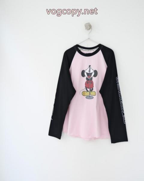 コピー 通販SUPREME数量限定格安 綺麗!海外セレブ風! 新季度長袖Tシャツ 4