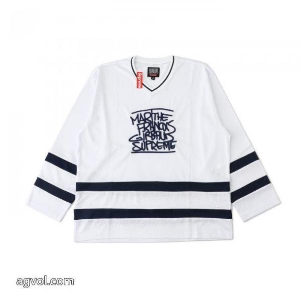 長袖Tシャツブランド コピー 品冬の最旬スタイルを楽しい 数量限定 2025SS秋冬人気モデルSUPREME 1