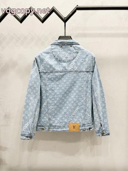 ブランド 偽物 激安 通販お得SALE 雑誌掲載 日本未発売SUPREMEコート 3