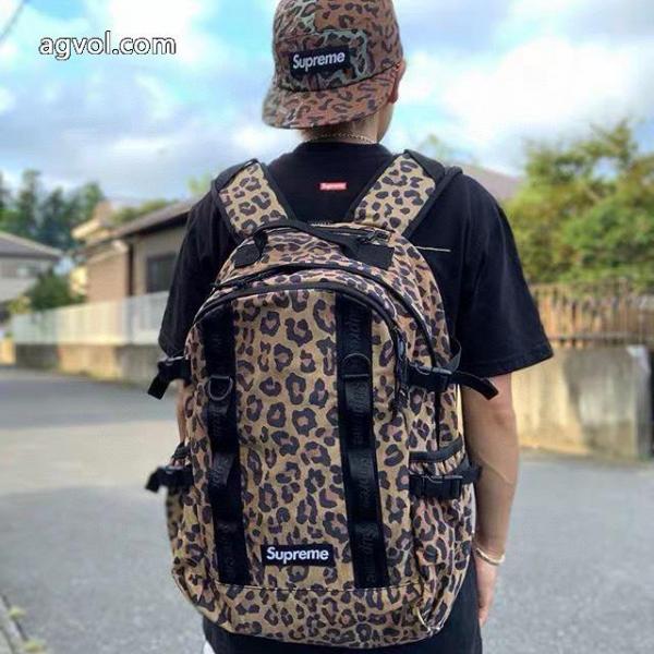 バッグシュプリーム偽物 ブランド 激安NEW!国内完売 今季爆発的な人気 魅力的な.. 1