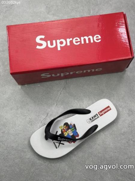 SUPREME 2026スーパーコピー速達EMS便 2026秋冬大人気 上品低価スニーカー.. 0 