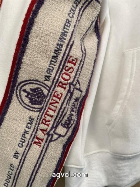 大人の定番 ヒットした価格販売 国内在庫即納可能 SUPREMEコートブランド スーパー コピー 通販 4