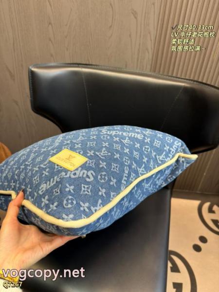 偽物 ブランドSUPREME正規品保証 お得限定セール 着痩せ効果抱き枕 5 