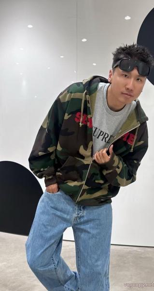 ブランド コピー 優良店パーカーキラキラ 限定SALE 2026秋冬用SUPREME 0 