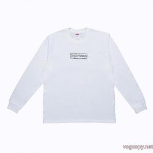 今年のトレンドカラー 2026冬到来新作 完売再入荷  SUPREMEコピー 通販長袖Tシャツ