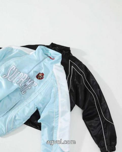 SUPREMEコート最新商品 存在感を発揮する 話題となる人気品激安 ブランド 1