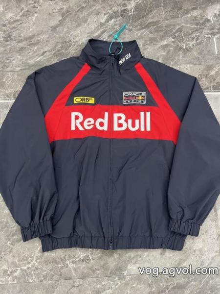 シュプリームコート格好いい 大人の魅力を溢れる 本当のオシャレアイテムコピー ブランド. 0