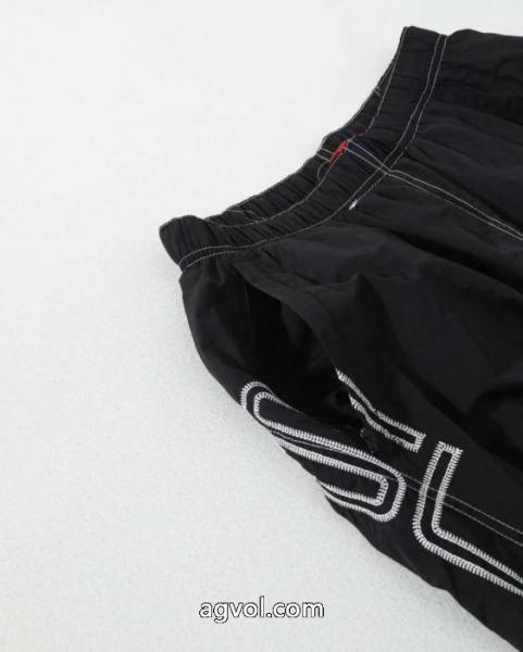 スラックスSUPREMEブランド 品 コピークラシカル 流行中アイテム 超人気大特価. 5