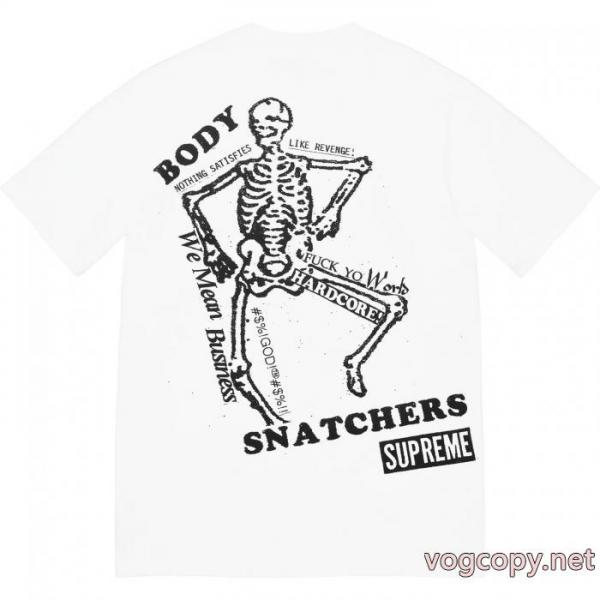 個性的な秋冬のコーディネート 即発送可能 超目玉新作SUPREME半袖Tシャツ偽物 ブランド 販売 2