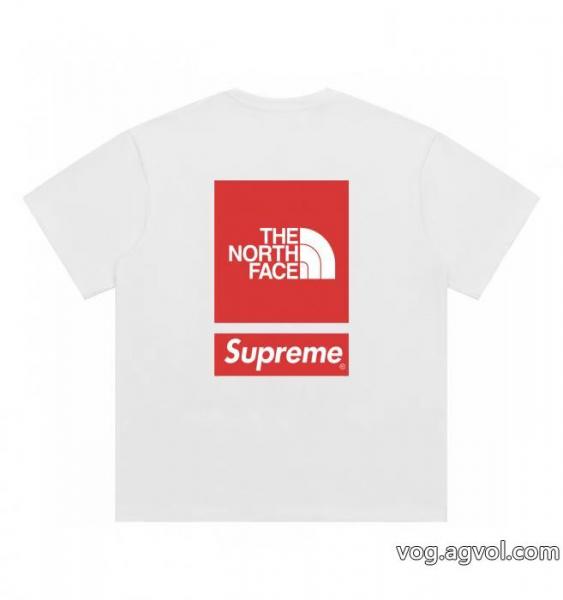 話題人気商品 品良く 今季大注目ブランド 品 コピー半袖TシャツSUPREME 0