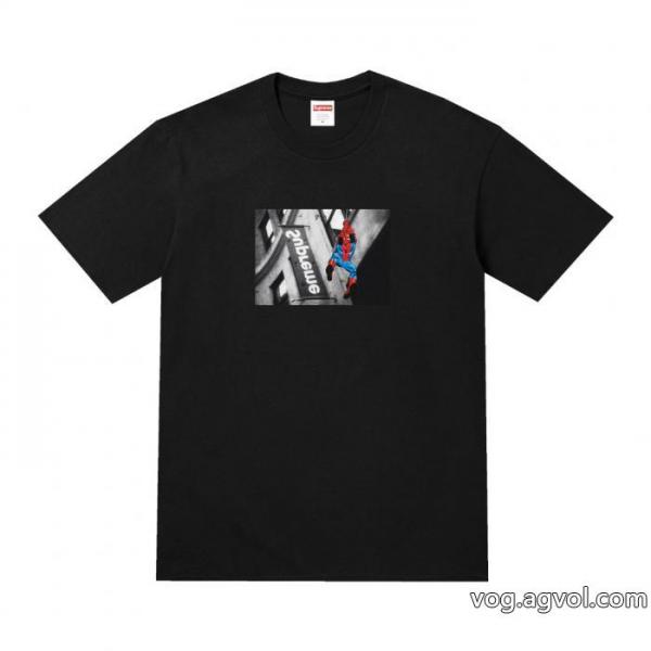 ブランド コピー  SUPREME好印象な上品スタイル 新色入荷 2026新作登場半袖Tシャツ 0 