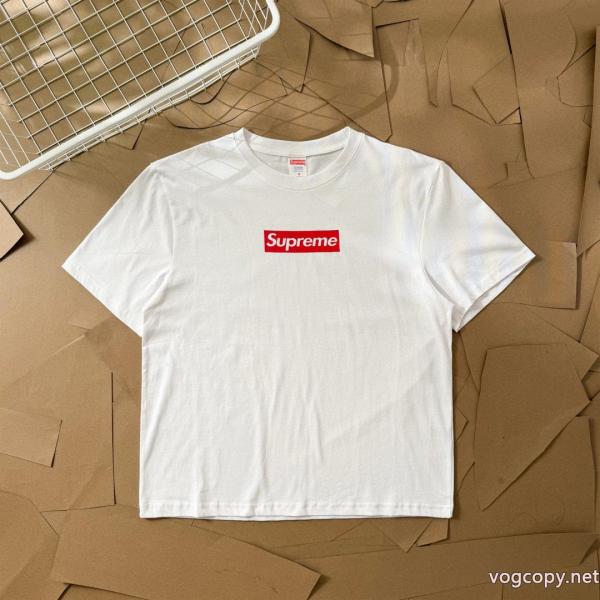 先行予約販売 2026人気新作 人気沸騰アイテムブランド コピー 販売 店半袖TシャツSUPREME 0