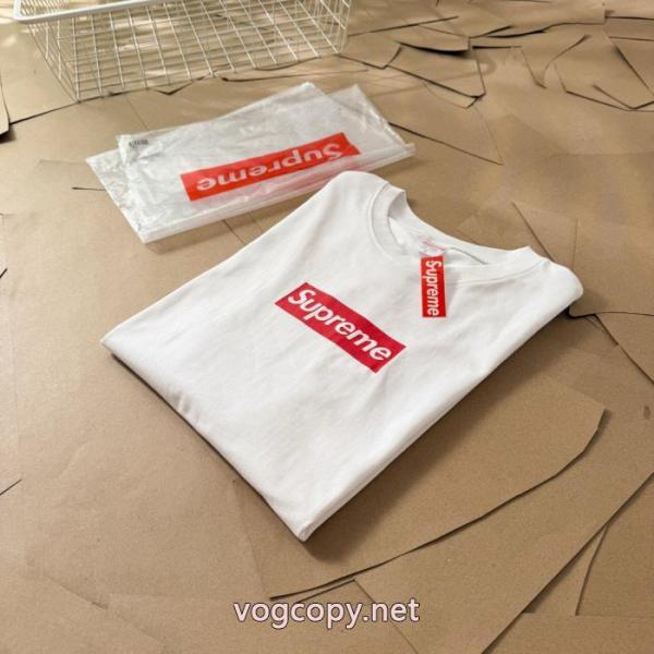 先行予約販売 2026人気新作 人気沸騰アイテムブランド コピー 販売 店半袖TシャツSUPREME 4