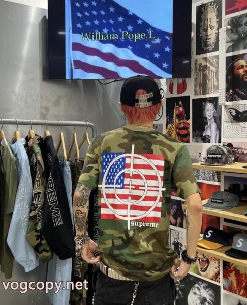 ブランド 偽物 激安 通販ファッショナブルなデザイン ブランド掲載商品 超優秀SUPREME半袖Tシャツ 5