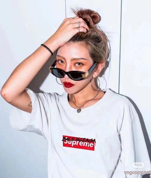 品質保証最新作 今欲しいのは VIPセール激安スーパー コピー 通販半袖TシャツSUPREME 0