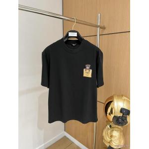 今だけSALE ファション性の高い 期限限定FENDI半袖Tシャツコピー ブランド 通販