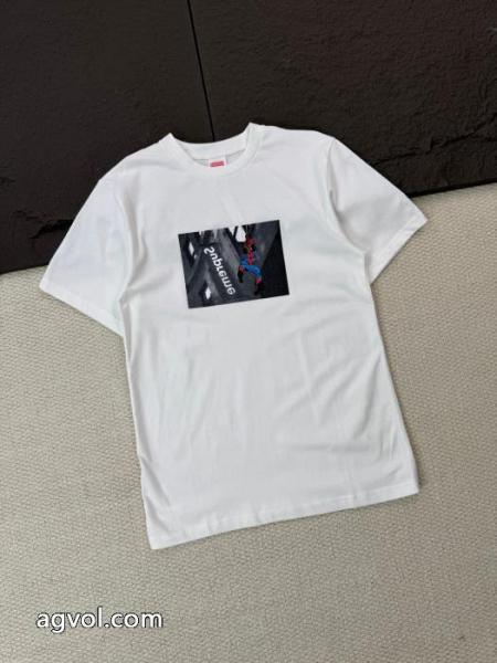 SUPREMEコピー ブランド 通販 安心半袖Tシャツシンプルなデザイン 最安値新作 個性的なデザイン 3