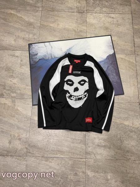 SUPREMETOPセラー賞受賞! 韓国の人気 気軽に着れるブランド 偽物長袖Tシャツ 2