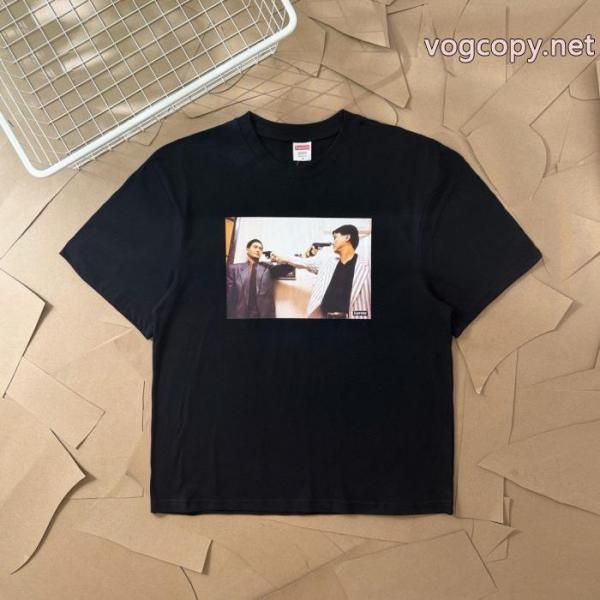 送料無料! 流行中アイテム 評価の高い半袖Tシャツスーパー コピー 通販 優良SUPREME 2