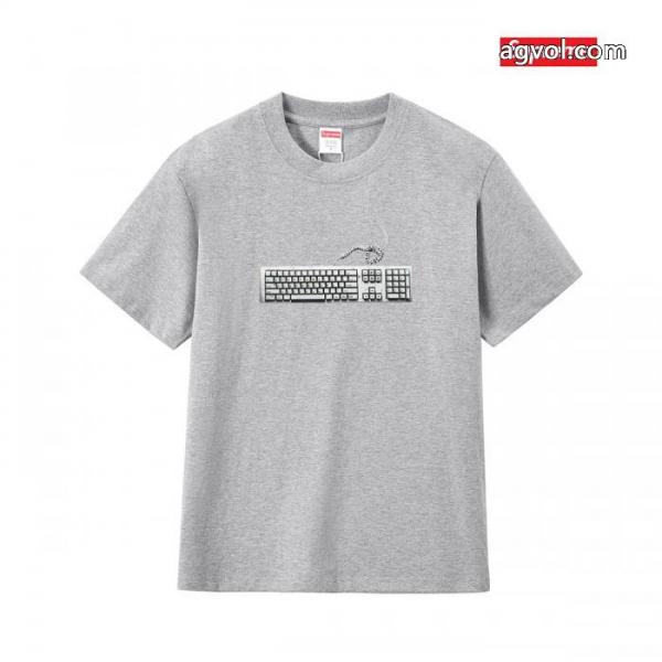 期間限定激安 大人の上質感 ファションスタイルが演出するTシャツブランド 偽物 激安 通販SUPREME. 3