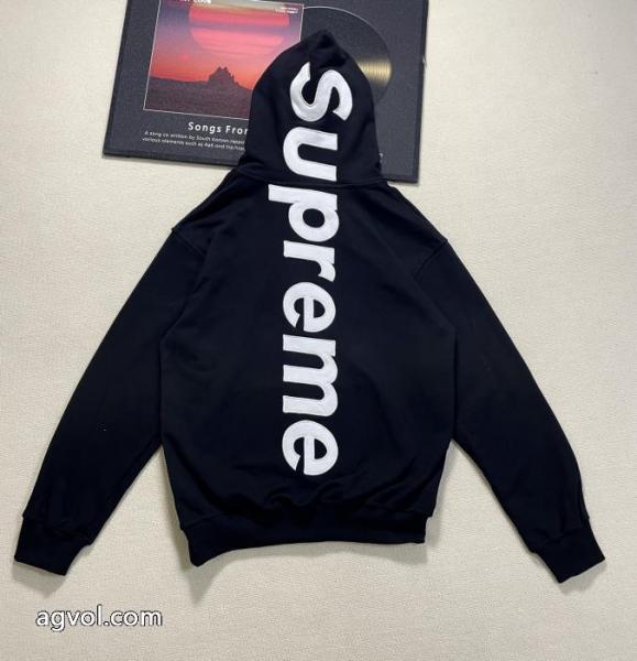 最安価格新品 限定版プリント オススメ新作商品ブランド 通販店SUPREMEコート 4